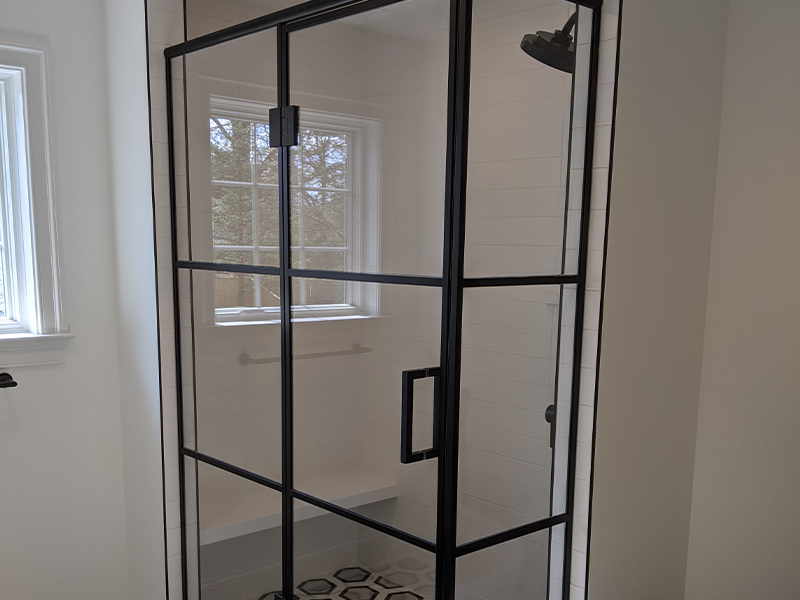 Custom Shower Spaces: Integrating Glass for Elegance and Function